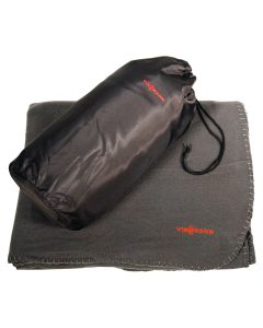 Fleecedecke im Beutel